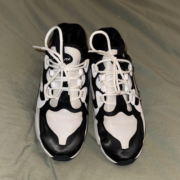 Nike Women's Black and White Air Max Sneakers - Picture 2 of 5